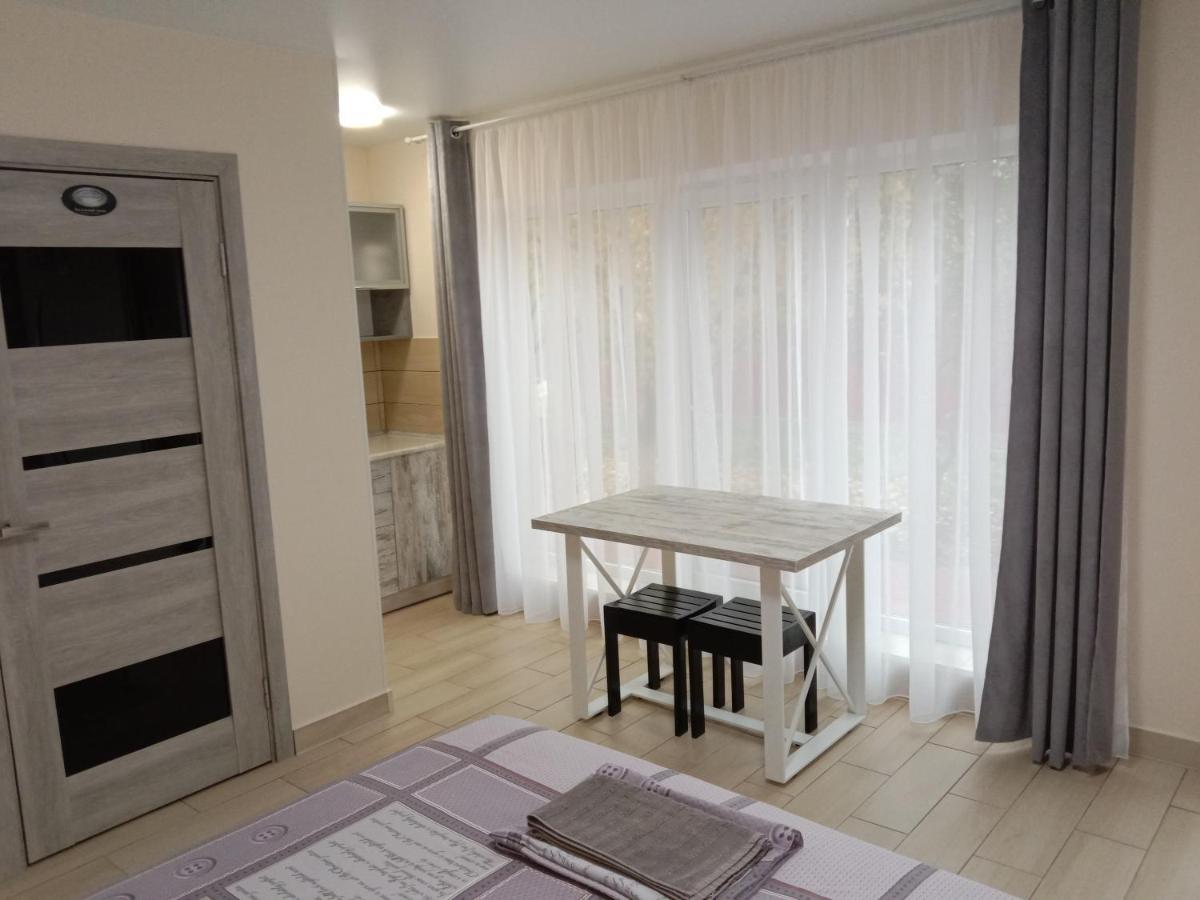 Однокімнатна 105 Apartment Khmel'nyts'kyy Ngoại thất bức ảnh